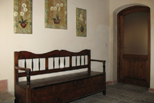 Particolare degli interni in stile rustico