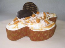 Foto di un dlce pasquale la colomba
